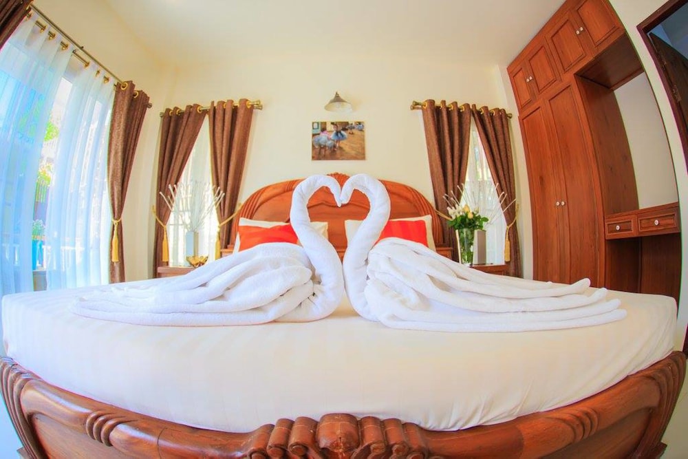 S48 Hotel 42/75