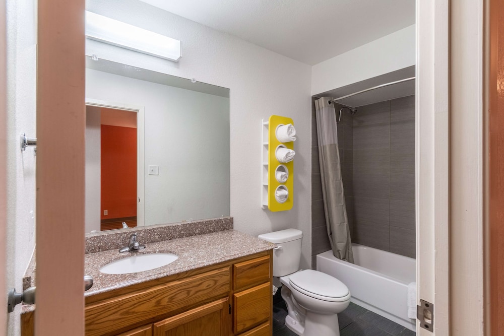 Motel6 San Antonio, TX - South IH-10 East 47/51