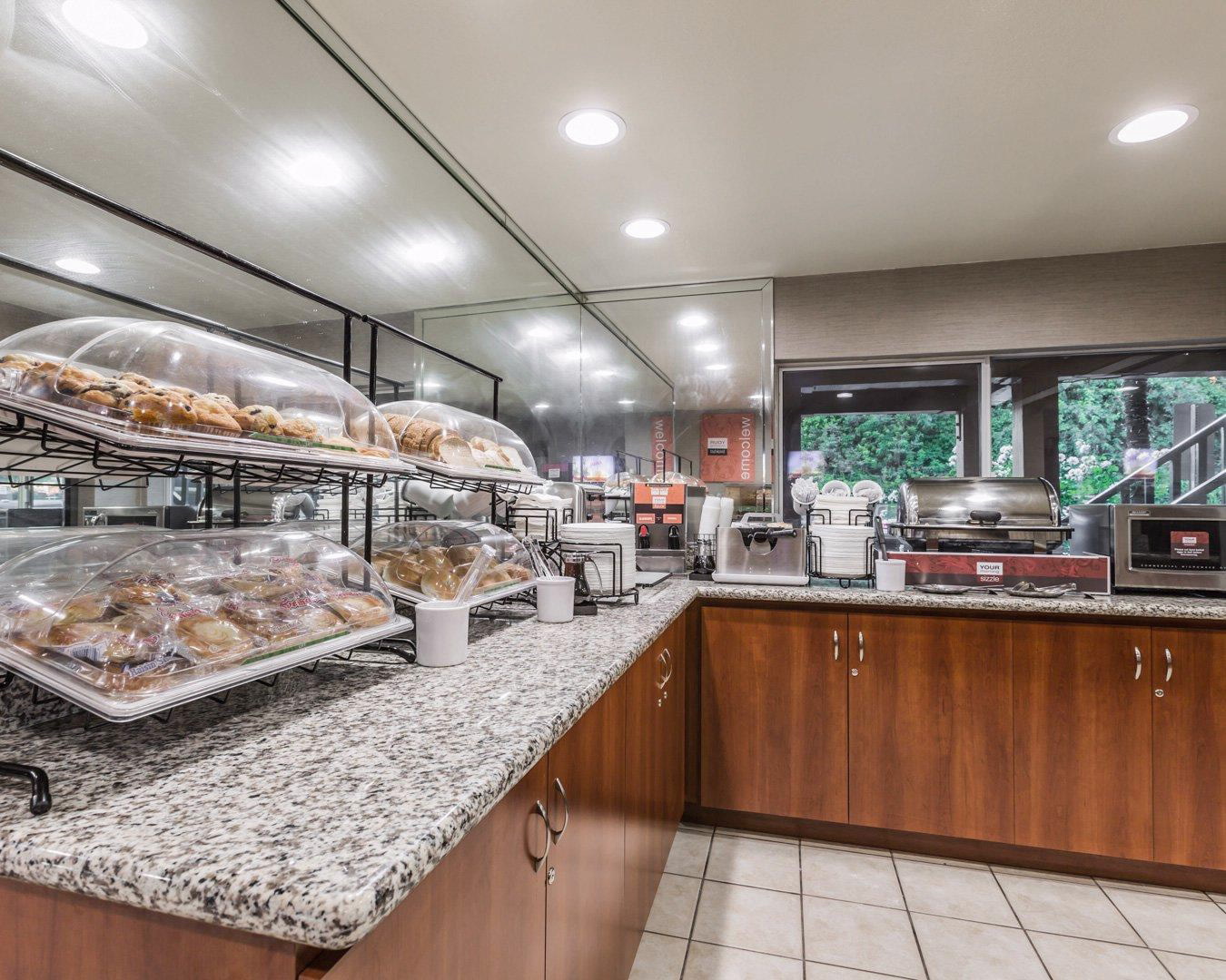 restaurant cafeteria