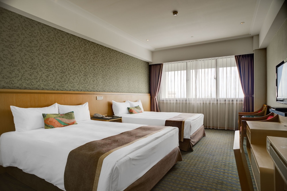 CHATEAU DE CHINE HOTEL HUALIEN 4/21