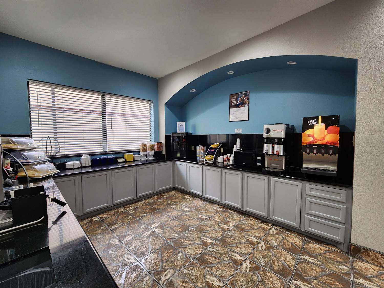 Days Inn By Wyndham Kemah 45/56