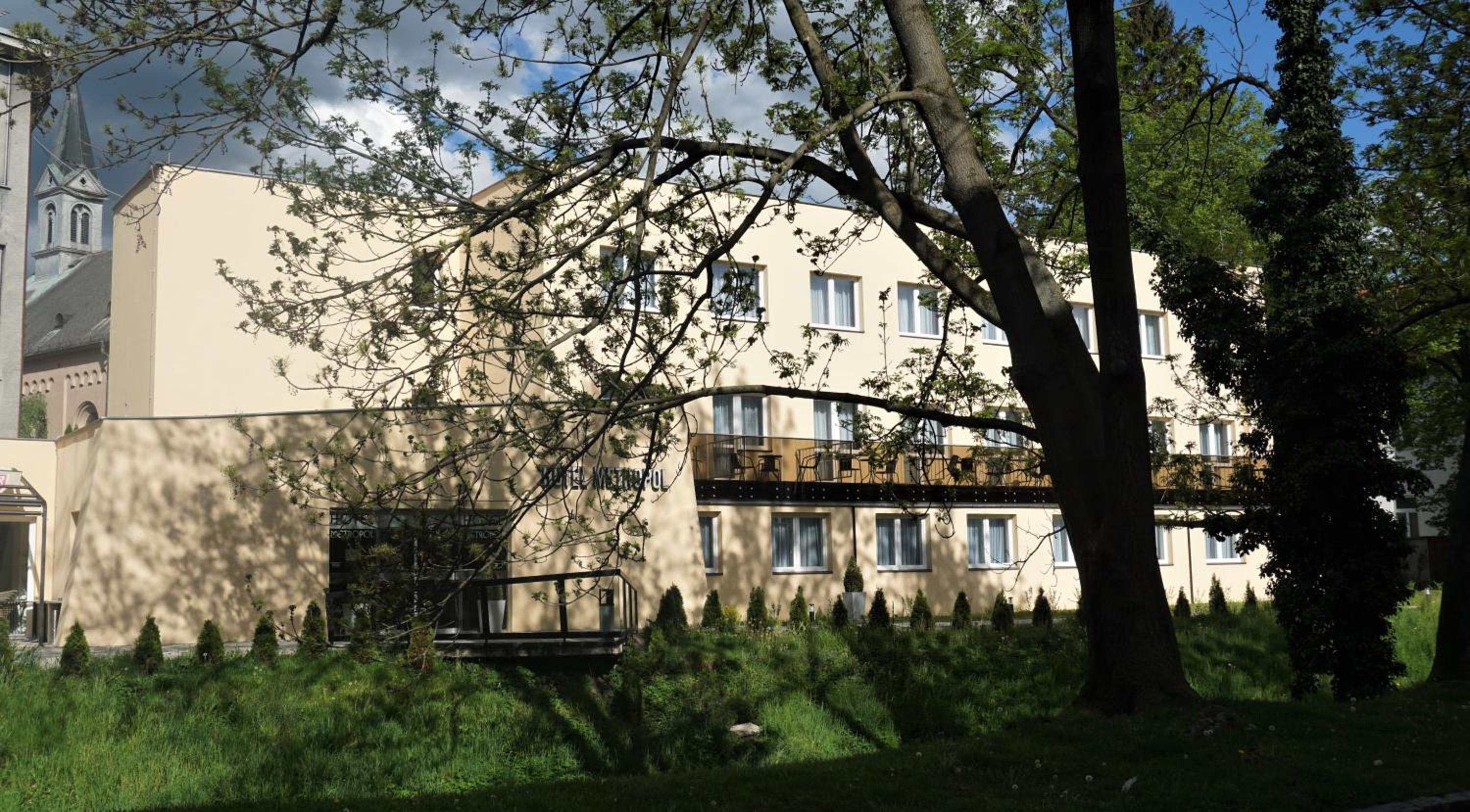 Hotel Metropol CB 52/58