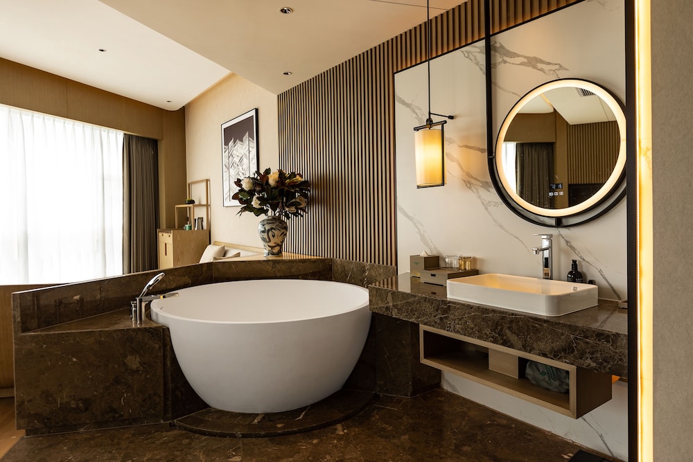 Wyndham Garden Gaozhou 48/52
