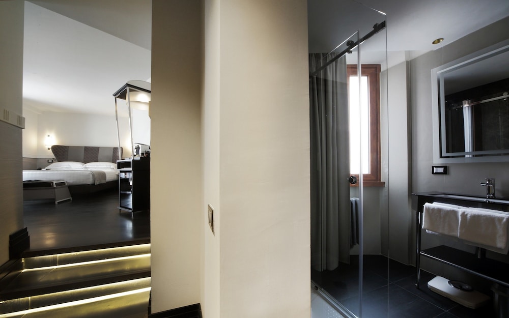 Unica Suite Rome 23/63
