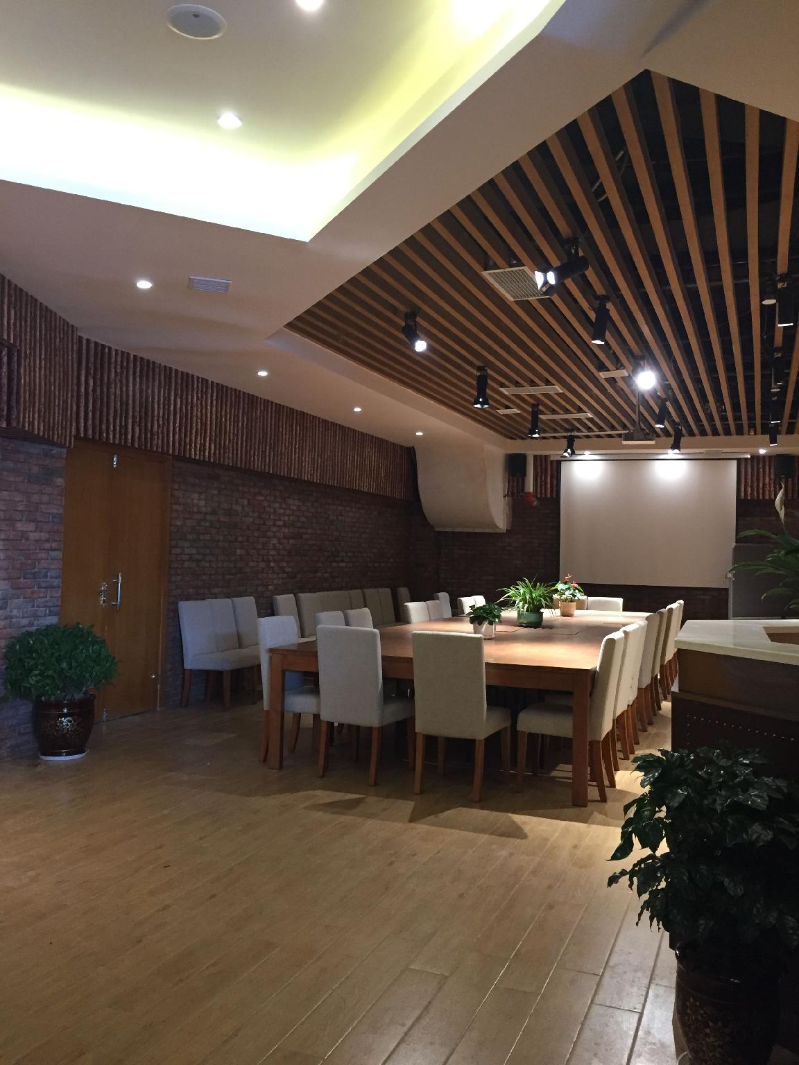 James Joyce Coffetel Nanchong Yinghua South Road Qixiang Park، Nanchong 38/44
