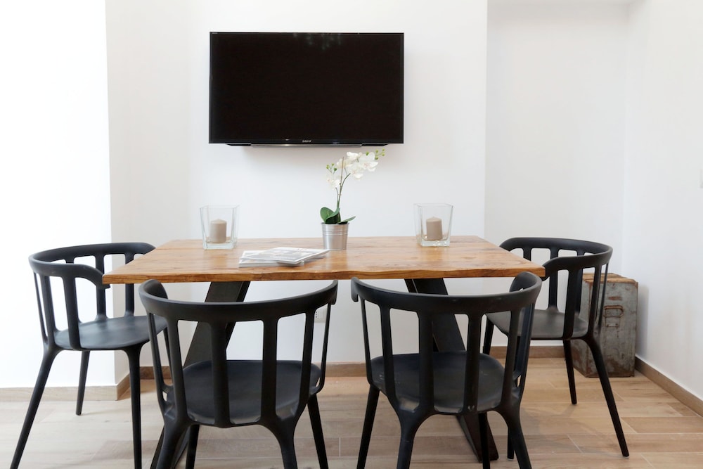 Monti Apartments - My Extra Home 41/49