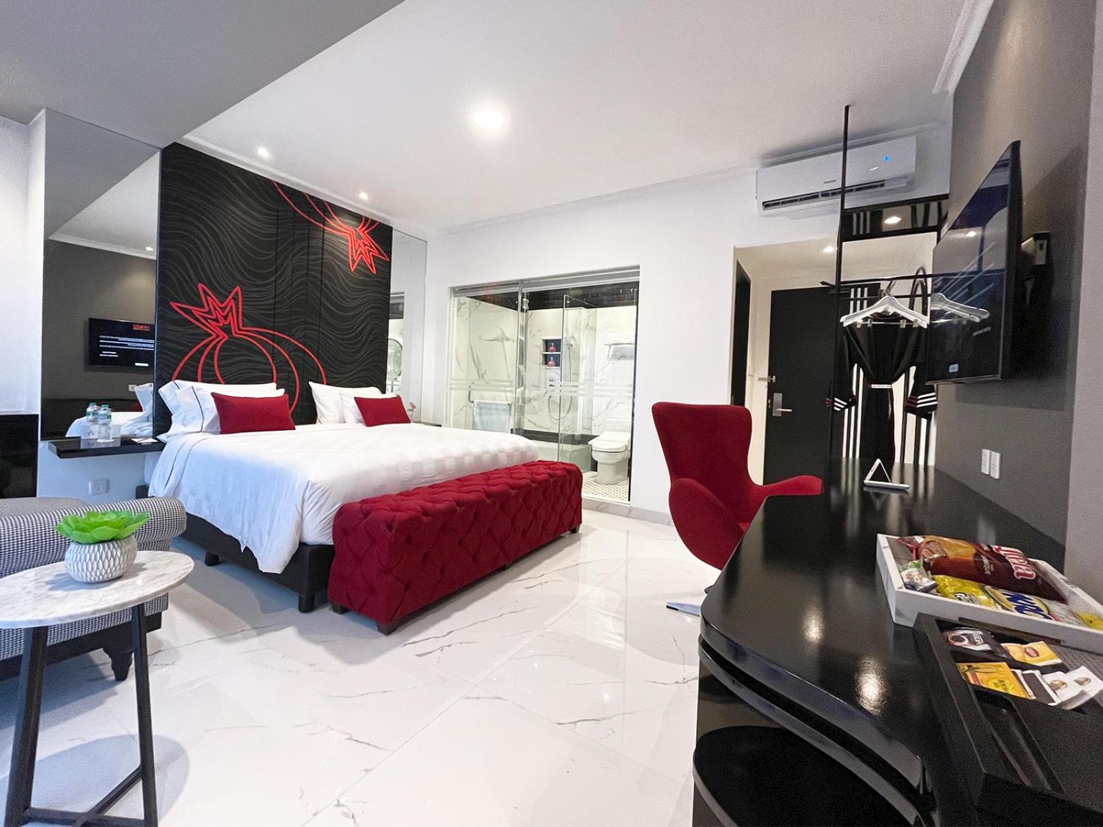 Cihampelas Hotel 3 12/27