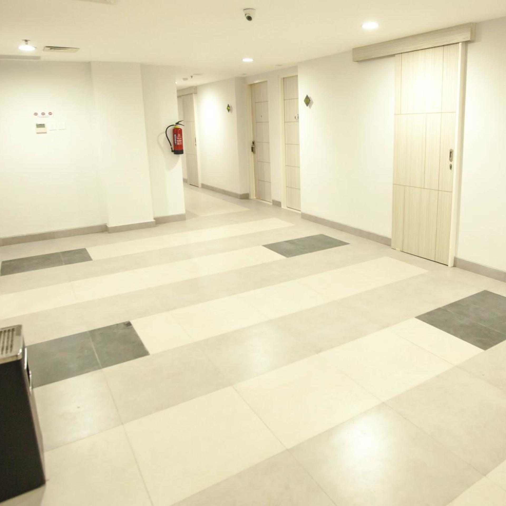 Whiz Prime Hotel Sudirman Makassar 33/35
