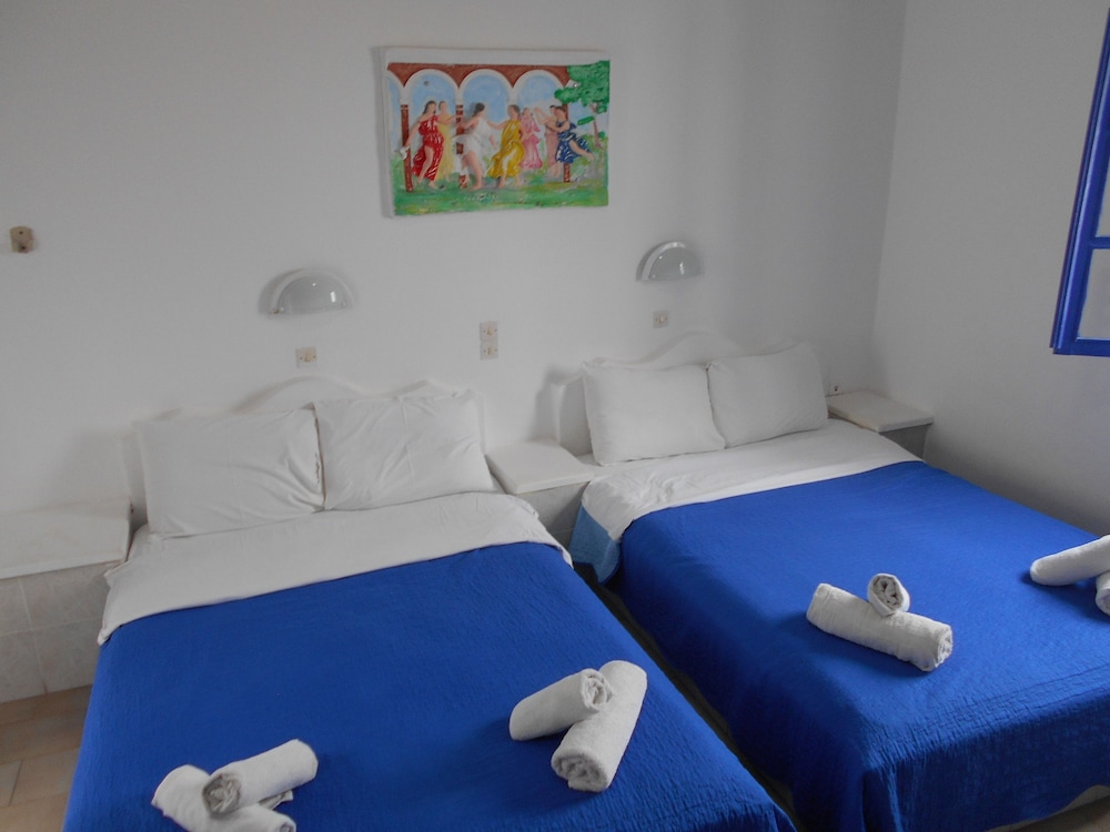PERISSA HOTEL 10/50