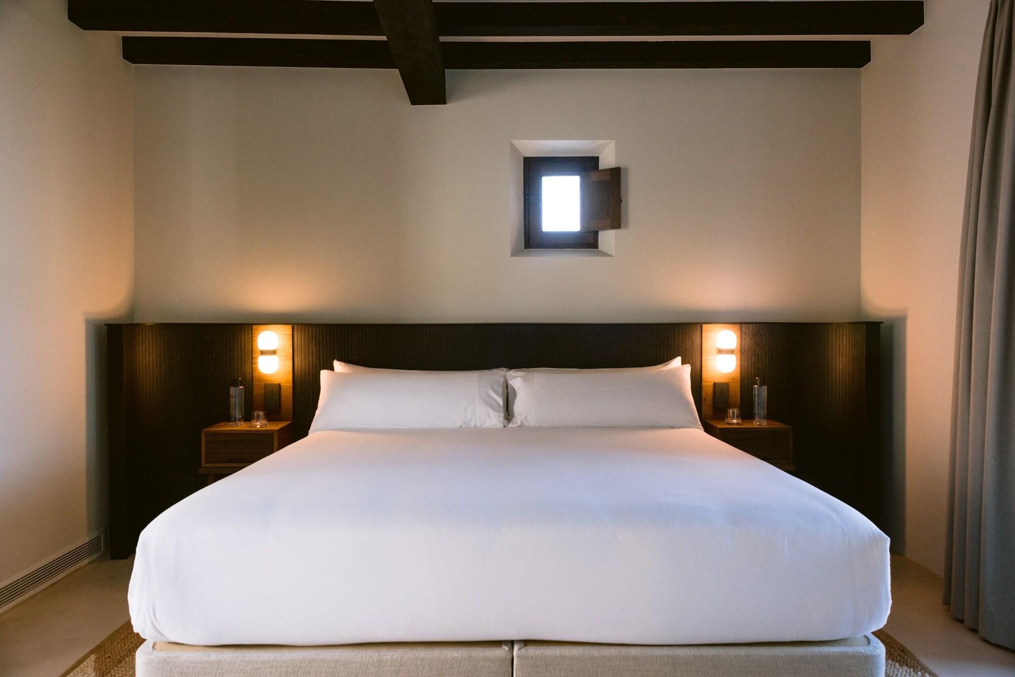 PREMIUM, DOUBLE BED