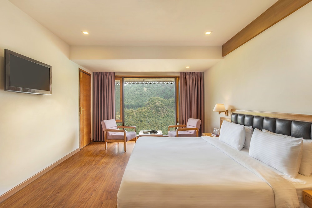 Country Inn Premier Pacific Mall Road Mussoorie 13/60
