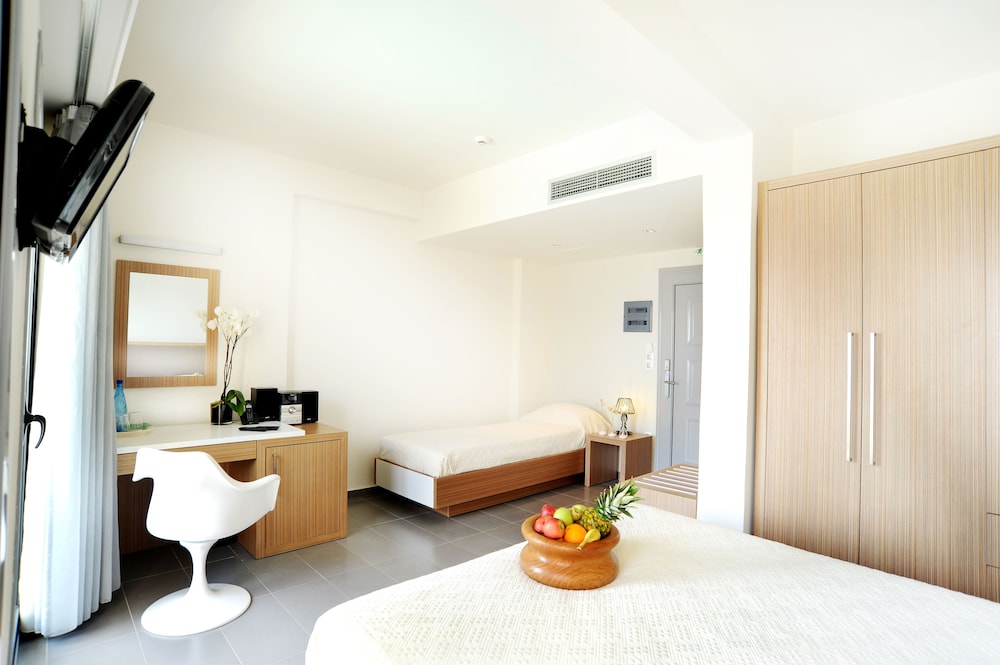 Sikyon Coast Hotel Resort 8/50