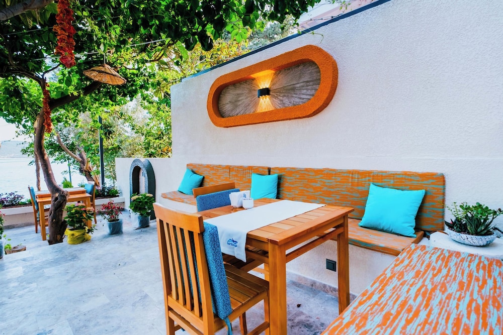 Sardunya Otel 50/50