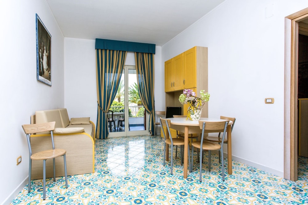 Club Residence La Castellana Mare 33/63