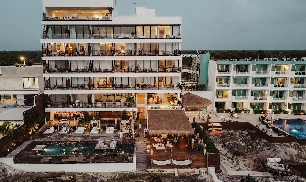 Hotel B Unique - Adults Only