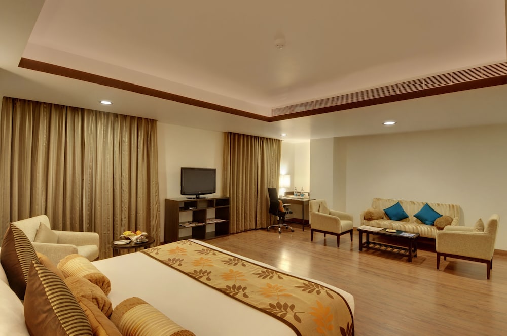 FOUR POINTS BY SHERATON VADODARA 17/22