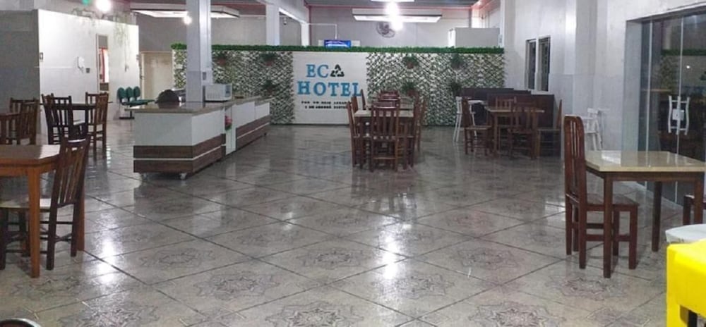 Eco Hotel 9/50