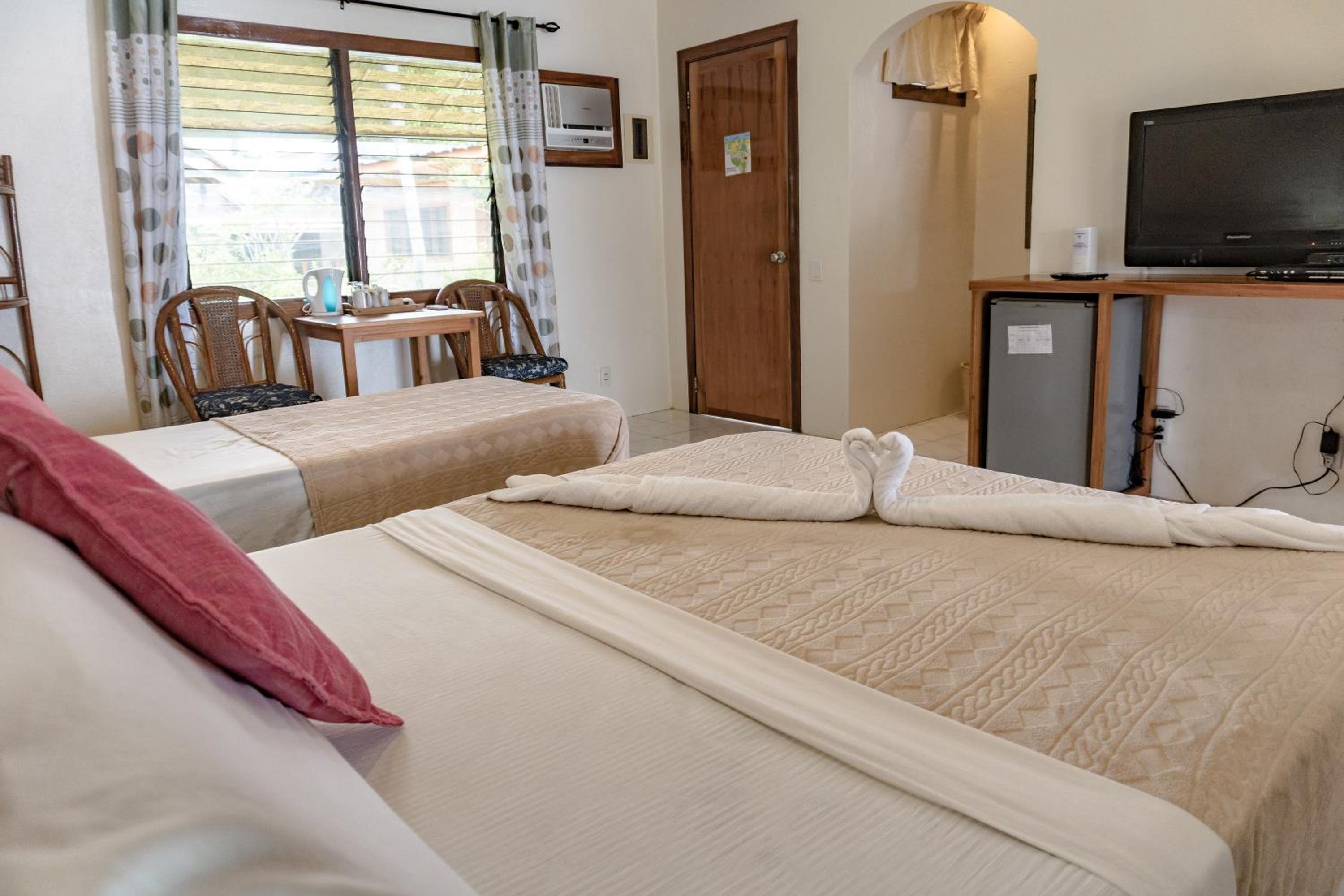 بنغل بإطلالة على البحر، Quo Vadis Dive Resort 4/10