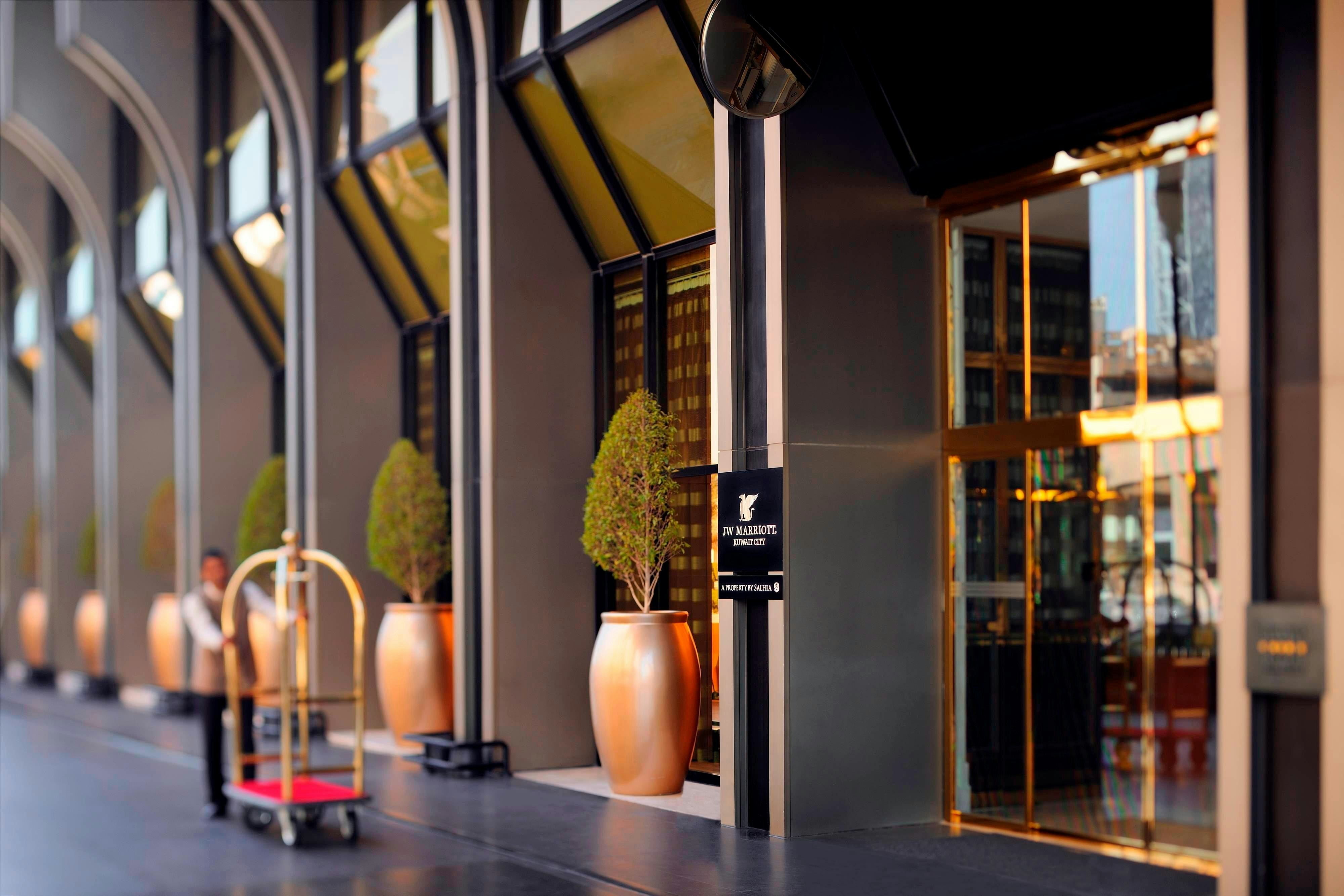 JW MARRIOTT HOTEL KUWAIT CITY 12/27