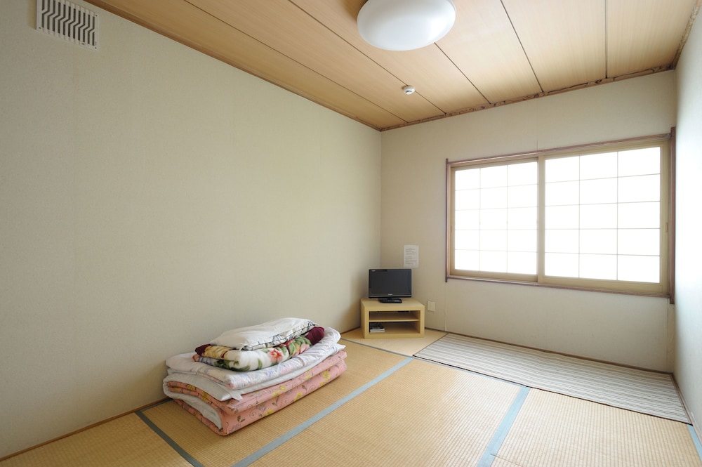Sapporo Inn NADA - Hostel 12/28