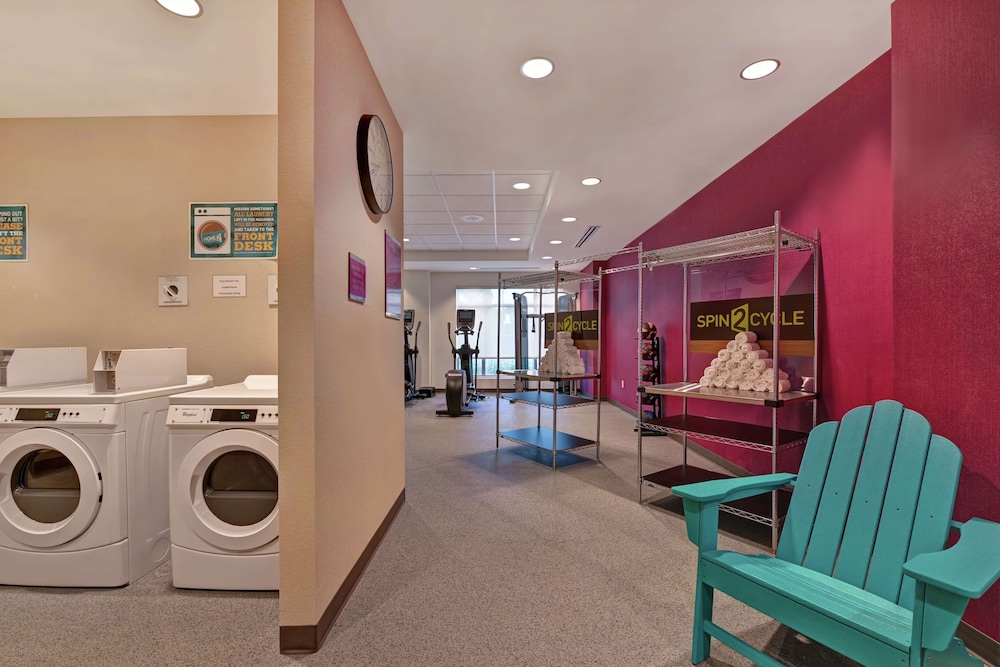 Home2 Suites by Hilton West Palm Beach Airport 54/62
