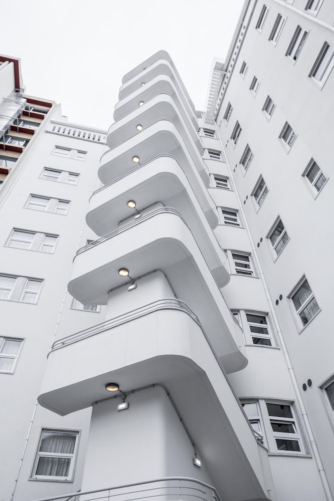 Luzeiros Suites 2/45