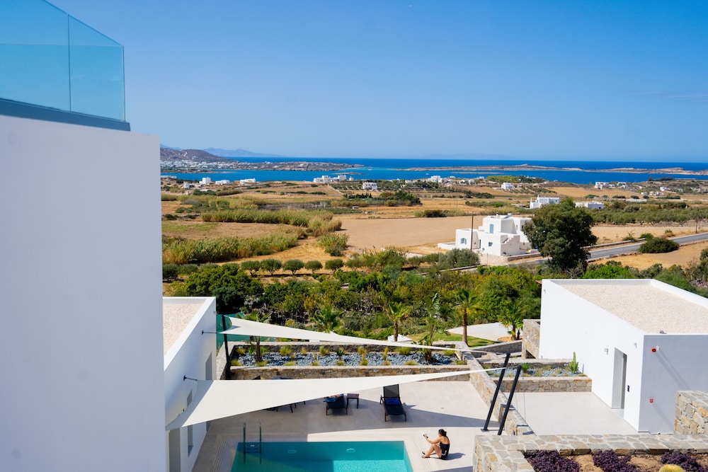 Kouros Blanc Paros 51/56