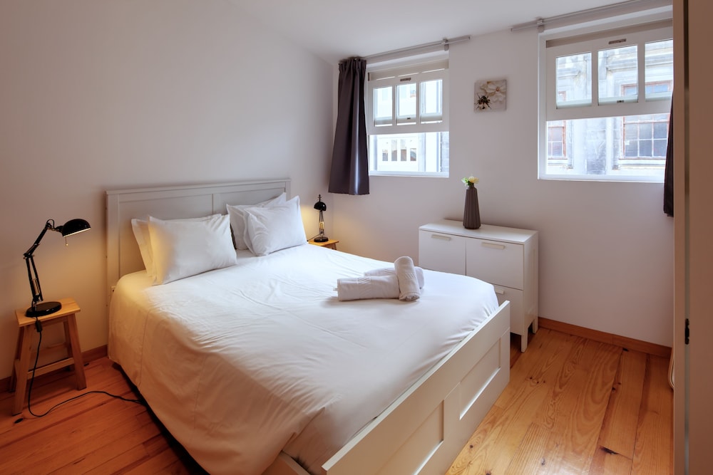 Aparthotel Oporto Entreparedes 15/77