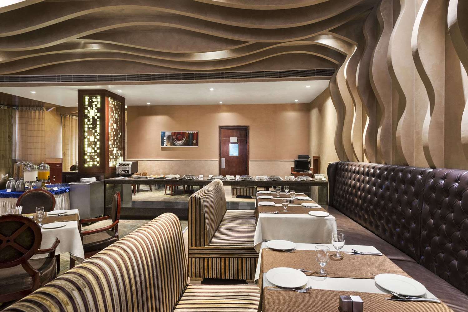 Days Hotel by Wyndham Panipat 8/12