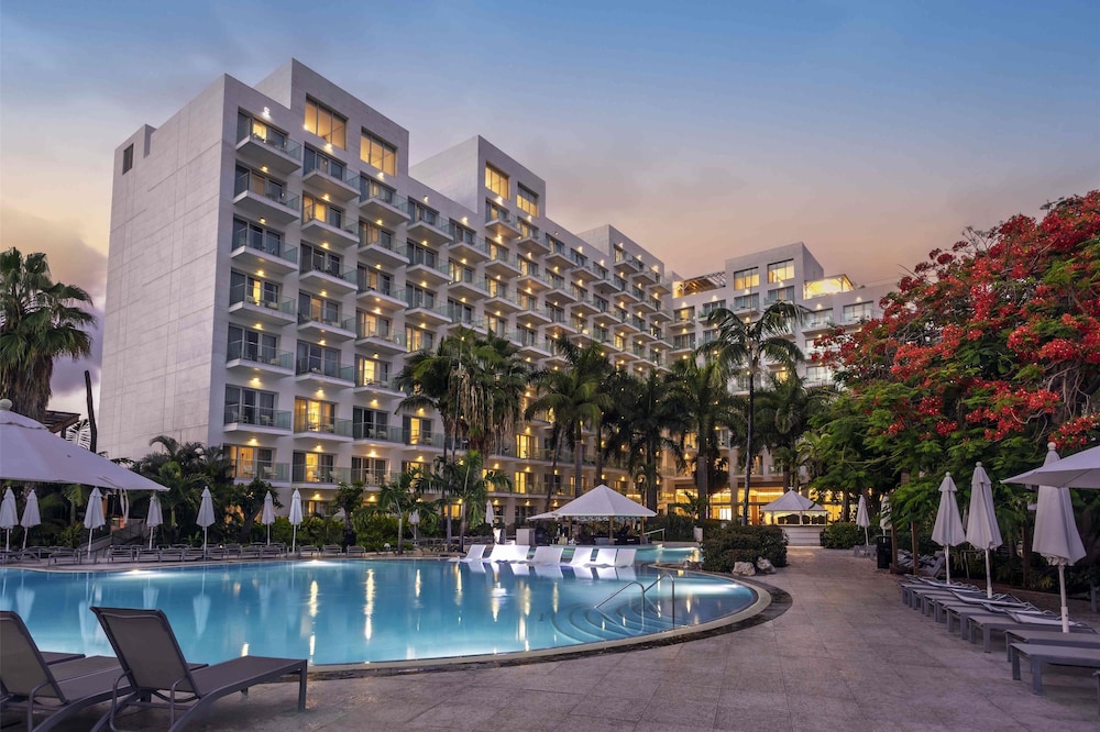 Sonesta Maho Beach Resort And Casino And Spa 8/67