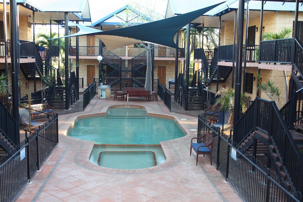 Blue Seas Resort 35/74