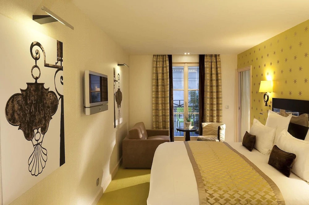 Hotel Le Petit Paris 27/63