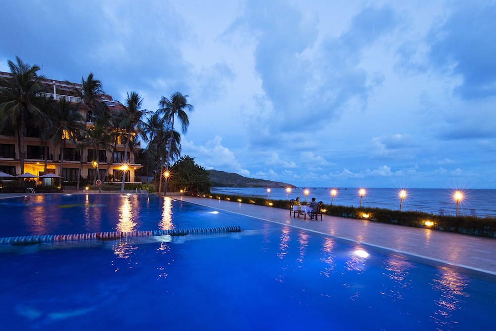 Hon Rom 1 Resort 45/50