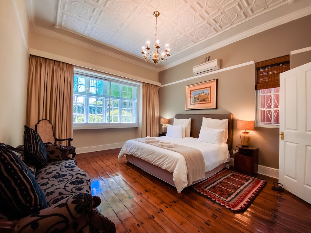 5 Camp Street Guesthouse & Self-Catering 13/50