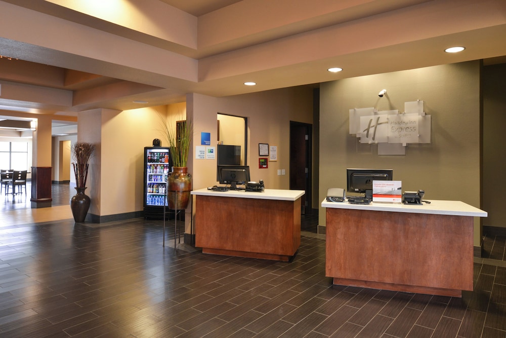 Holiday Inn And Suites Globe 8/55