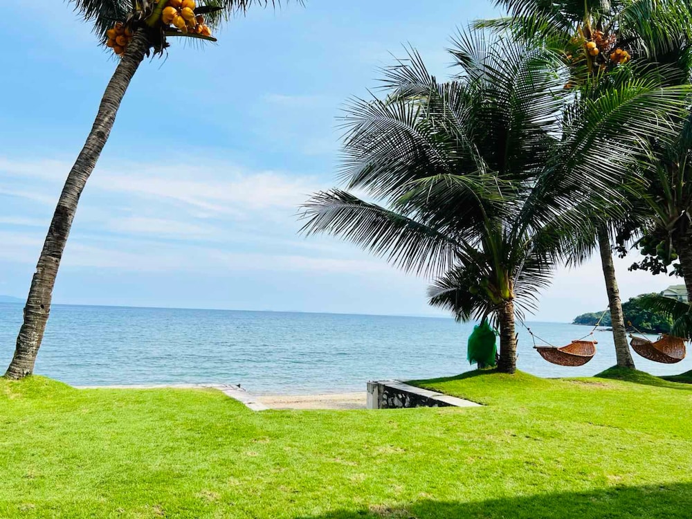 Badladz Beach Resort 45/50