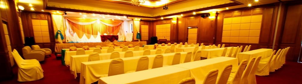 Ligor City Hotel 35/48