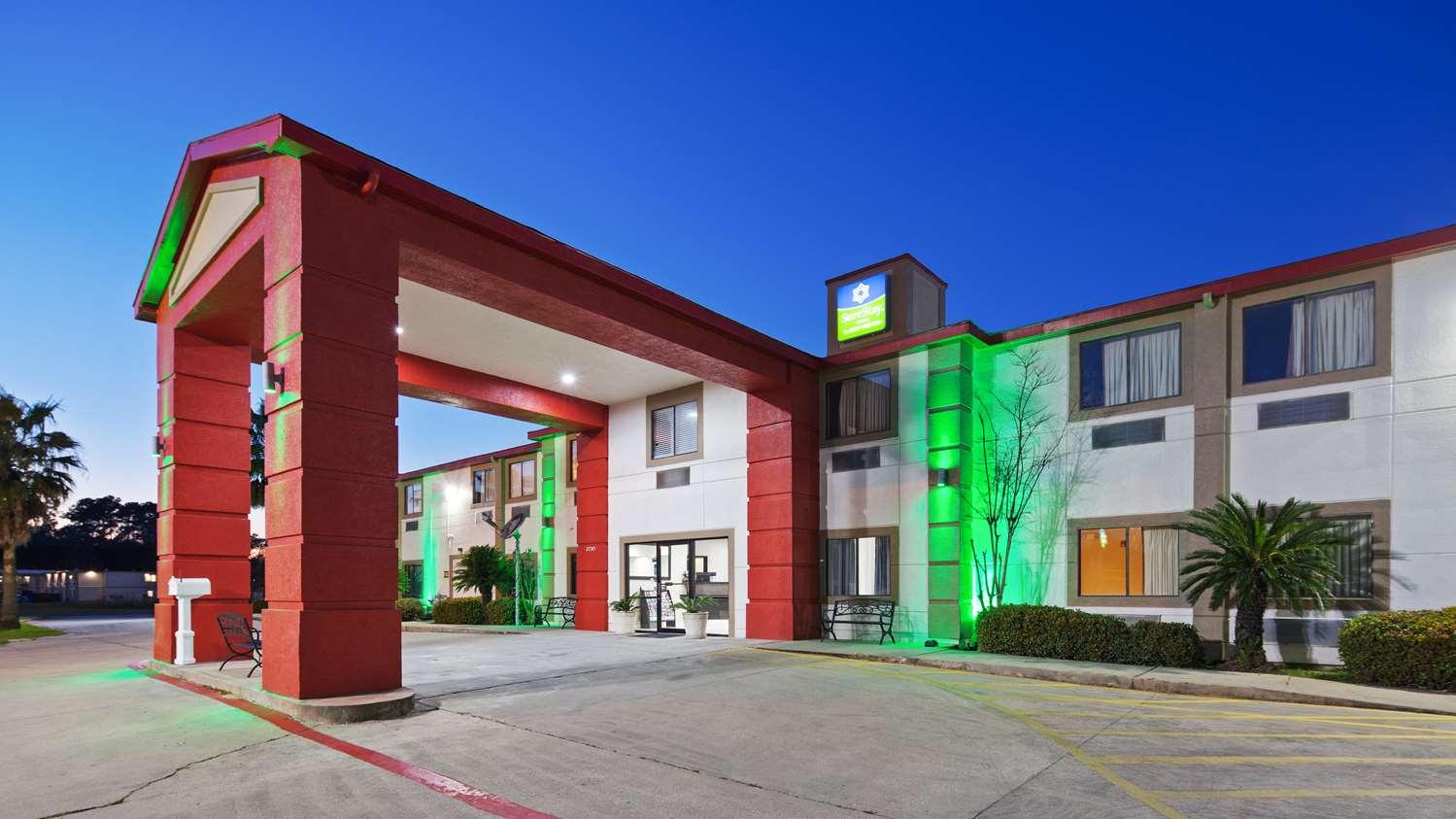 SureStay Hotel by Best Western Orange 33/34
