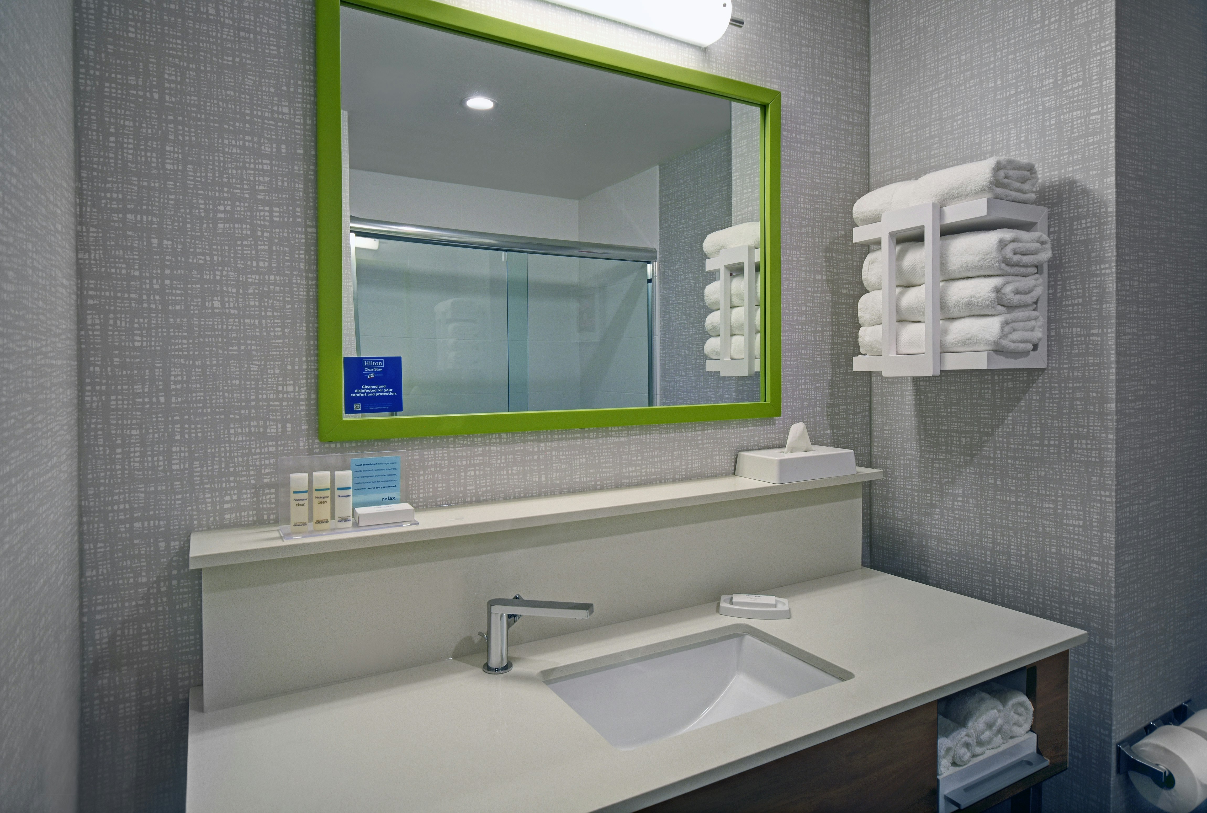 ROOM, 2 QUEEN BEDS, ACCESSIBLE