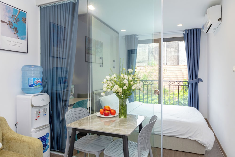LUMI Hotel & Apartment 23/42