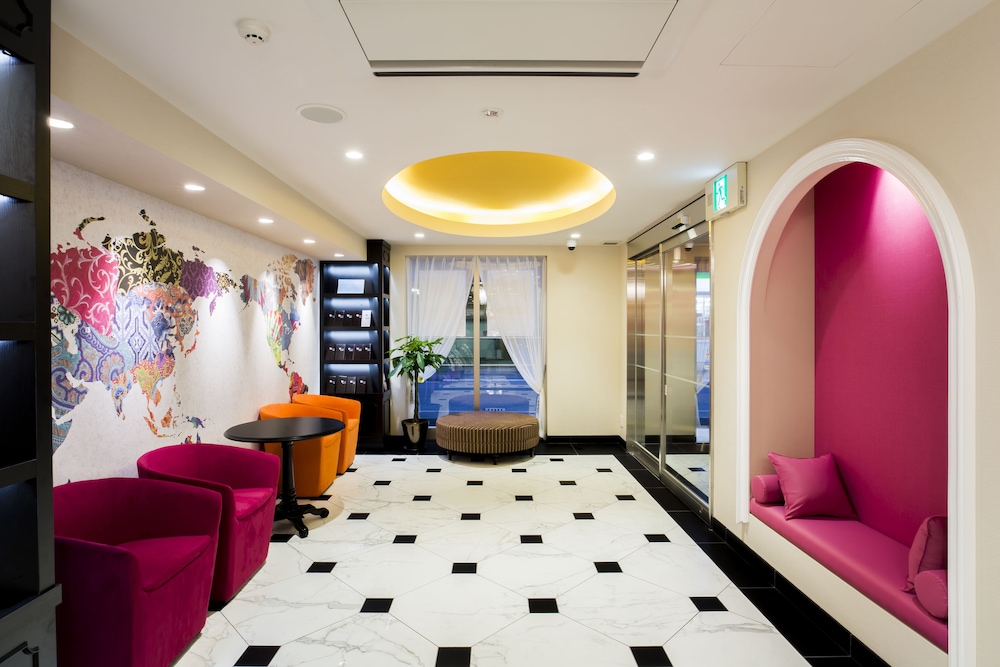 Lobby at KOKO HOTEL Hakata Station, FUKUOKA