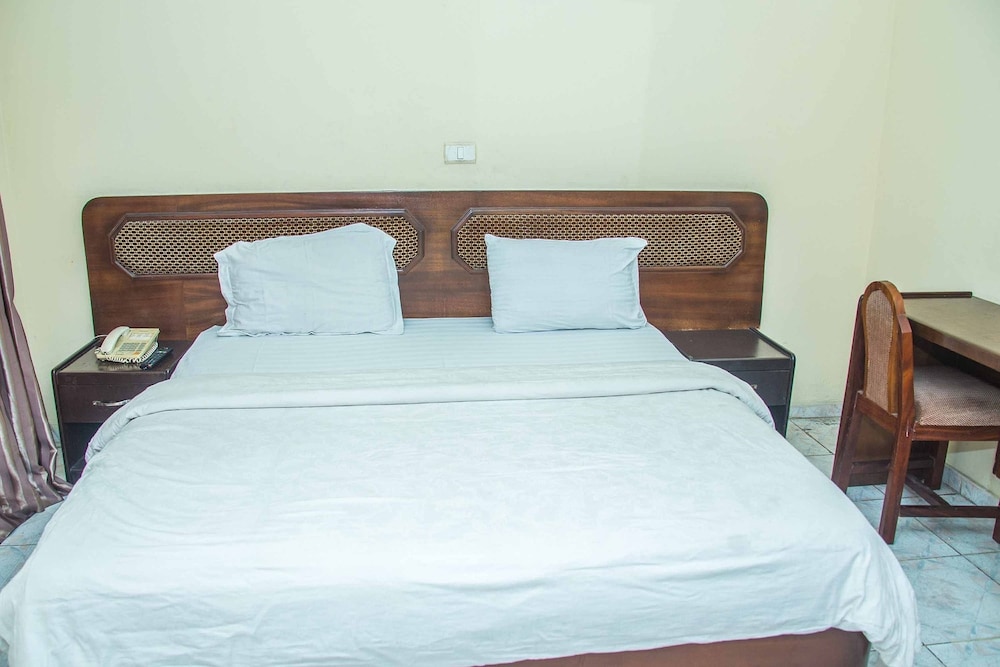 Muriela Hotels 26/45