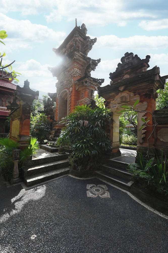 Puri Dewa Bharata Hotel and Villas 38/49
