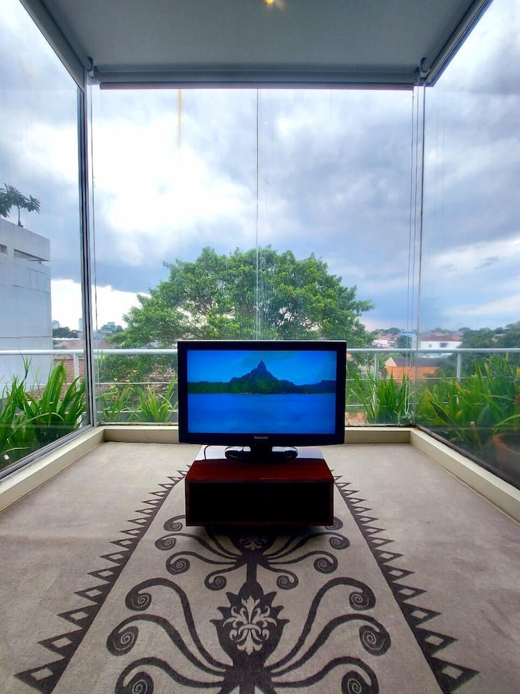 Kemang Icon By Alila 37/50