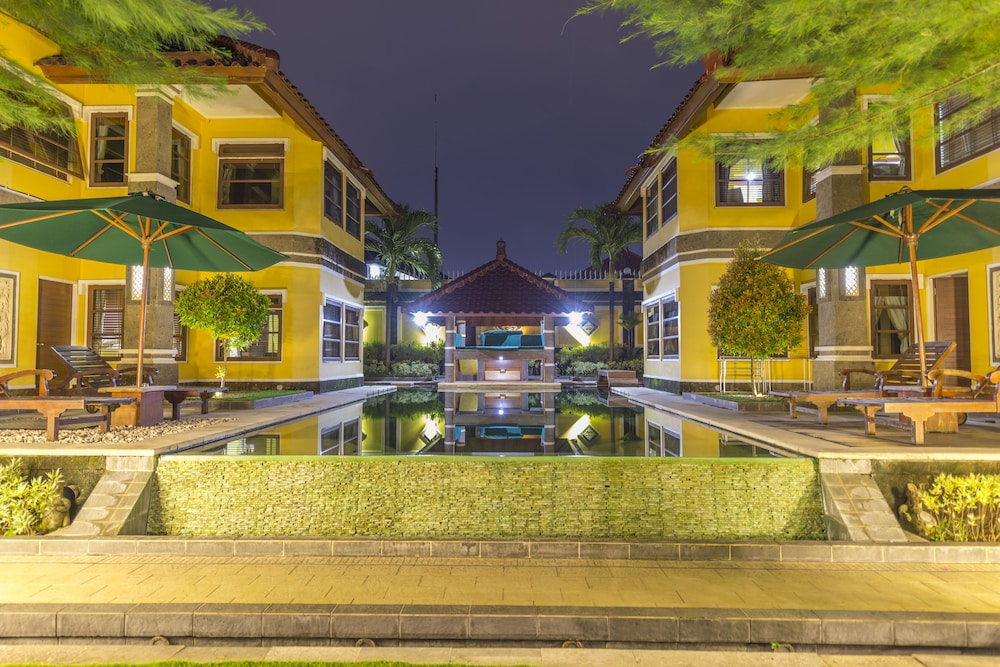 Apel Villa Sanur 27/54