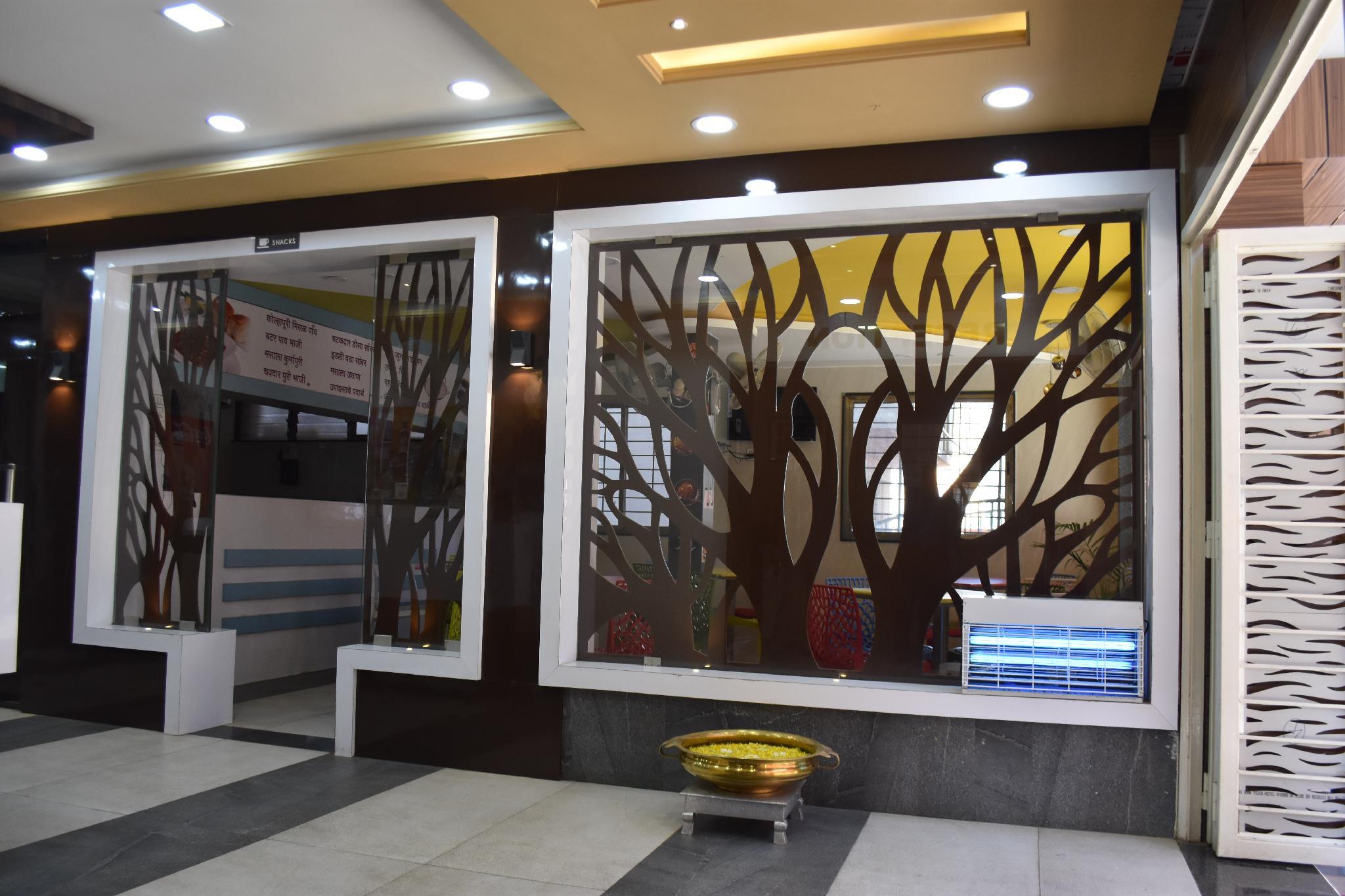 Hotel Royal Treat Kolahpur 5/21