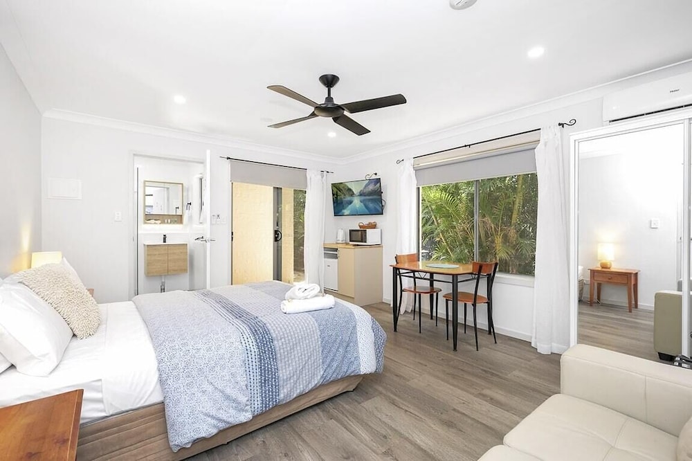 Tiarri Terrigal 9/50