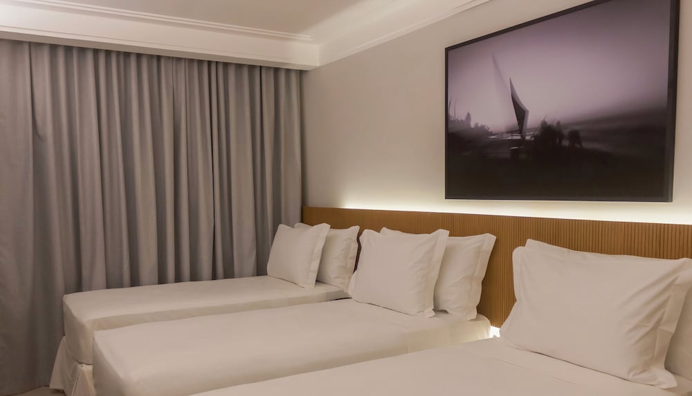 Tintto Hotel 6/23