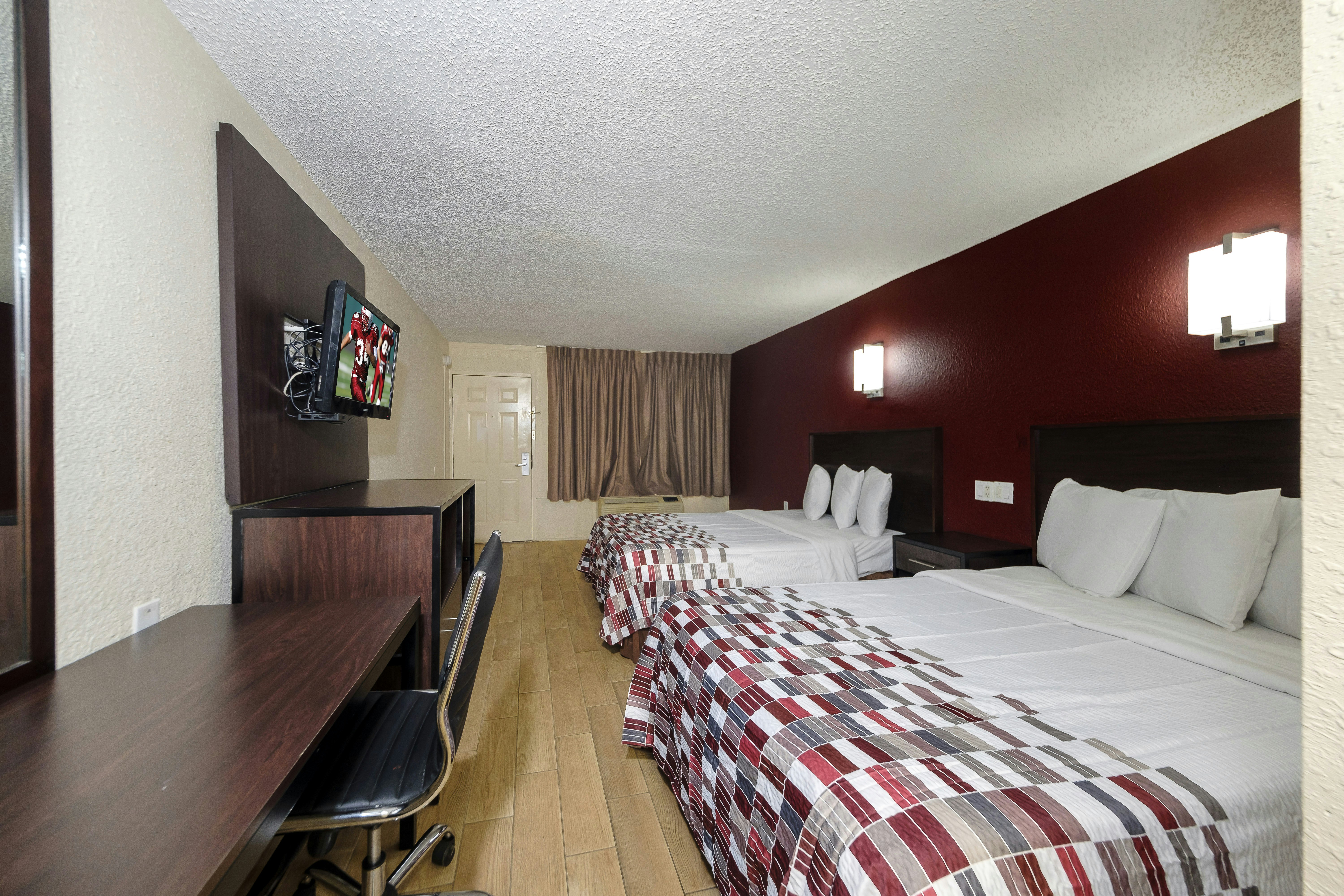 غرفة بسريرين مزدوجين للمدخنين، Red Roof Inn New Orleans Westbank 3/6