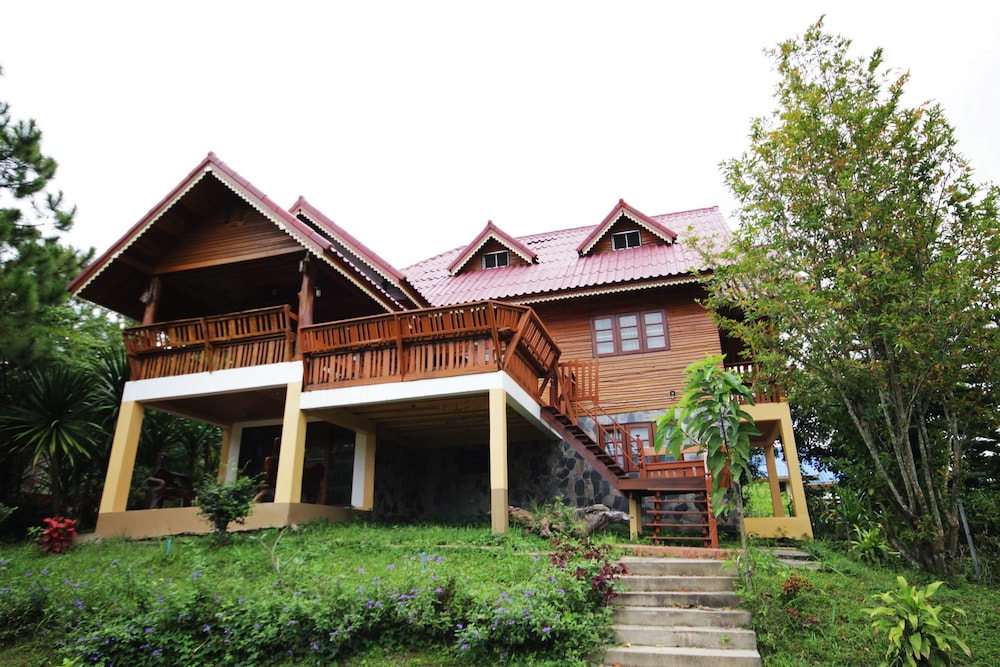 Chatfah Resort 4/50